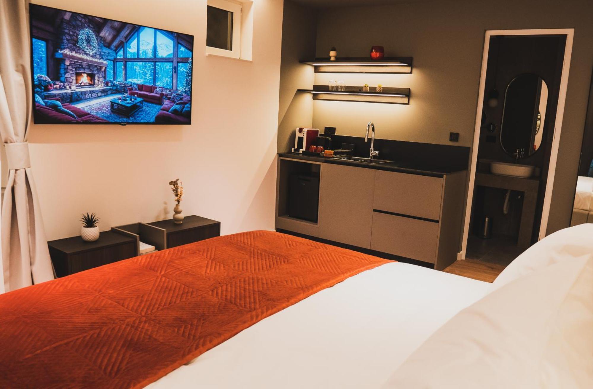 Erika'S Apartments Priştine Dış mekan fotoğraf