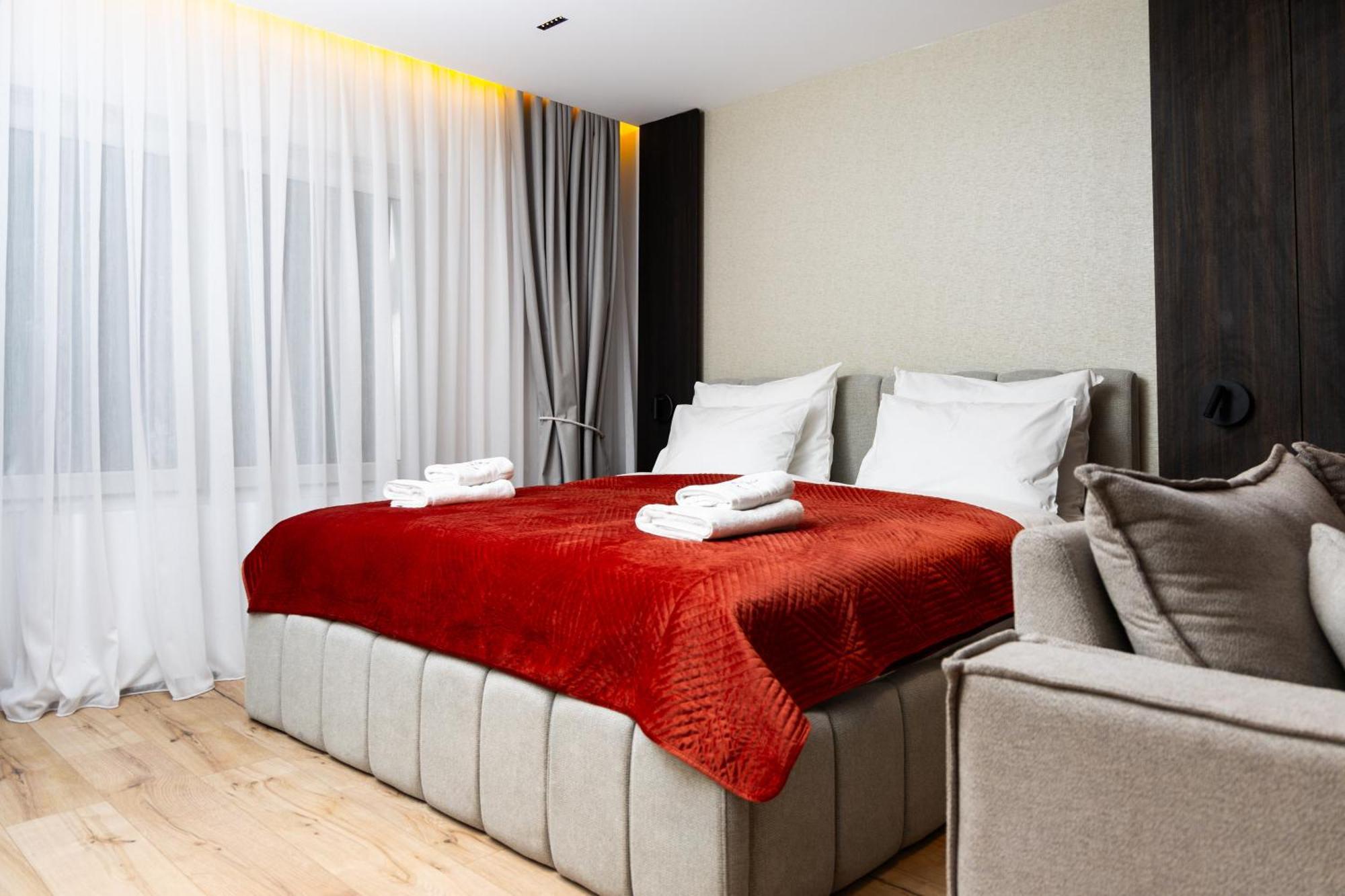 Erika'S Apartments Priştine Dış mekan fotoğraf