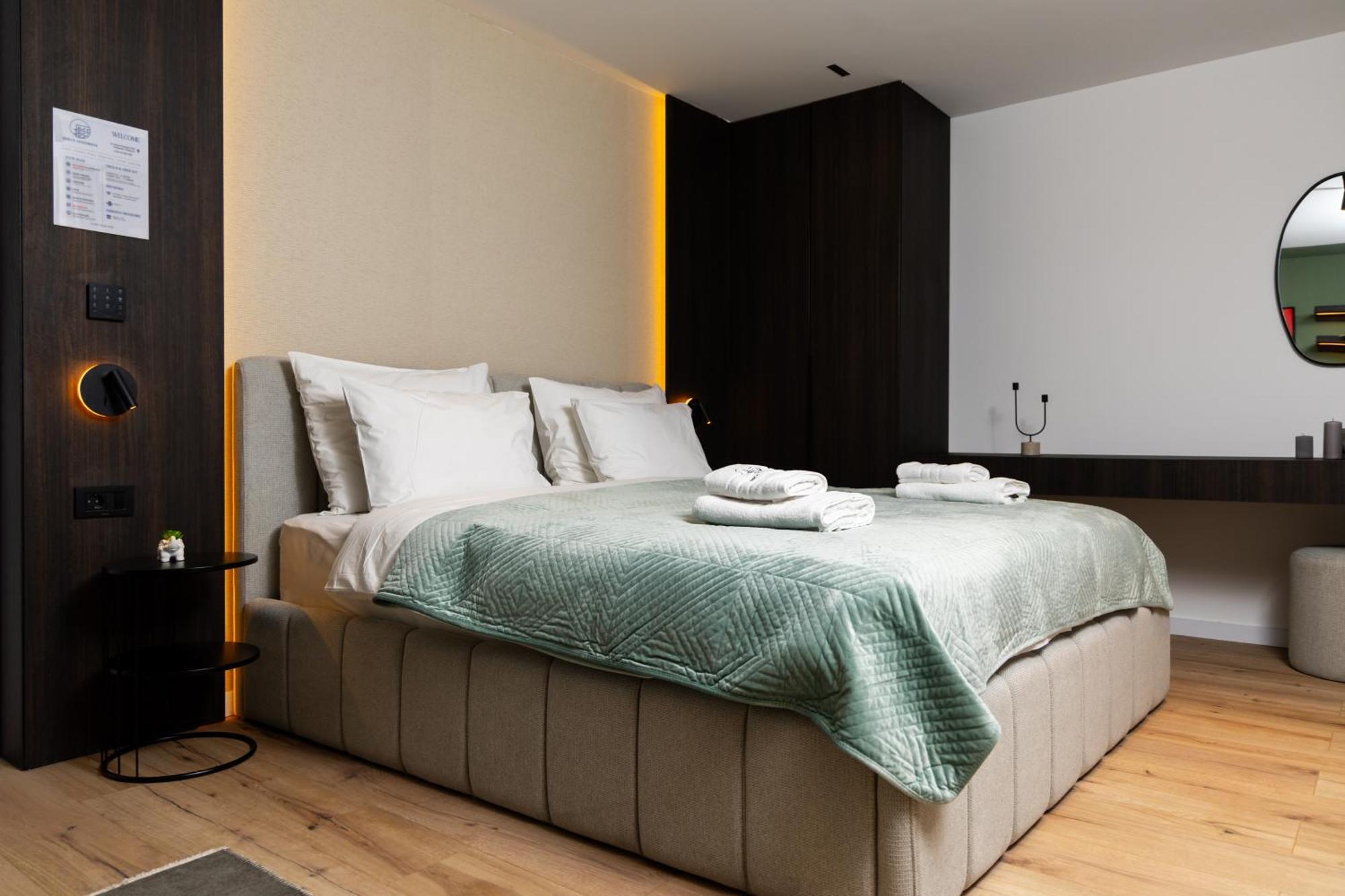 Erika'S Apartments Priştine Dış mekan fotoğraf