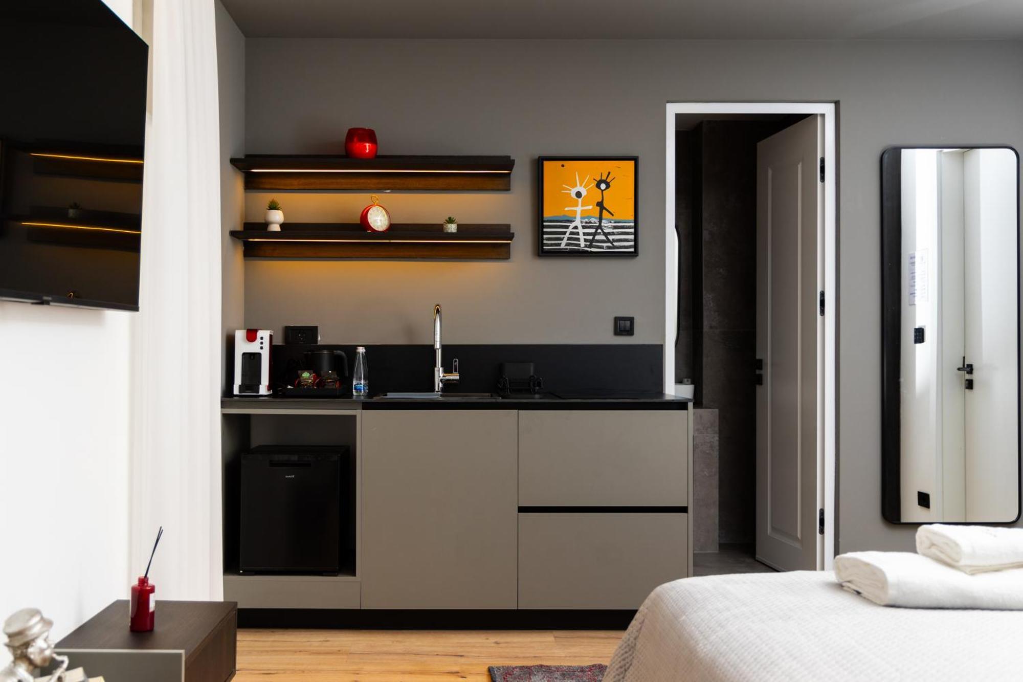 Erika'S Apartments Priştine Dış mekan fotoğraf