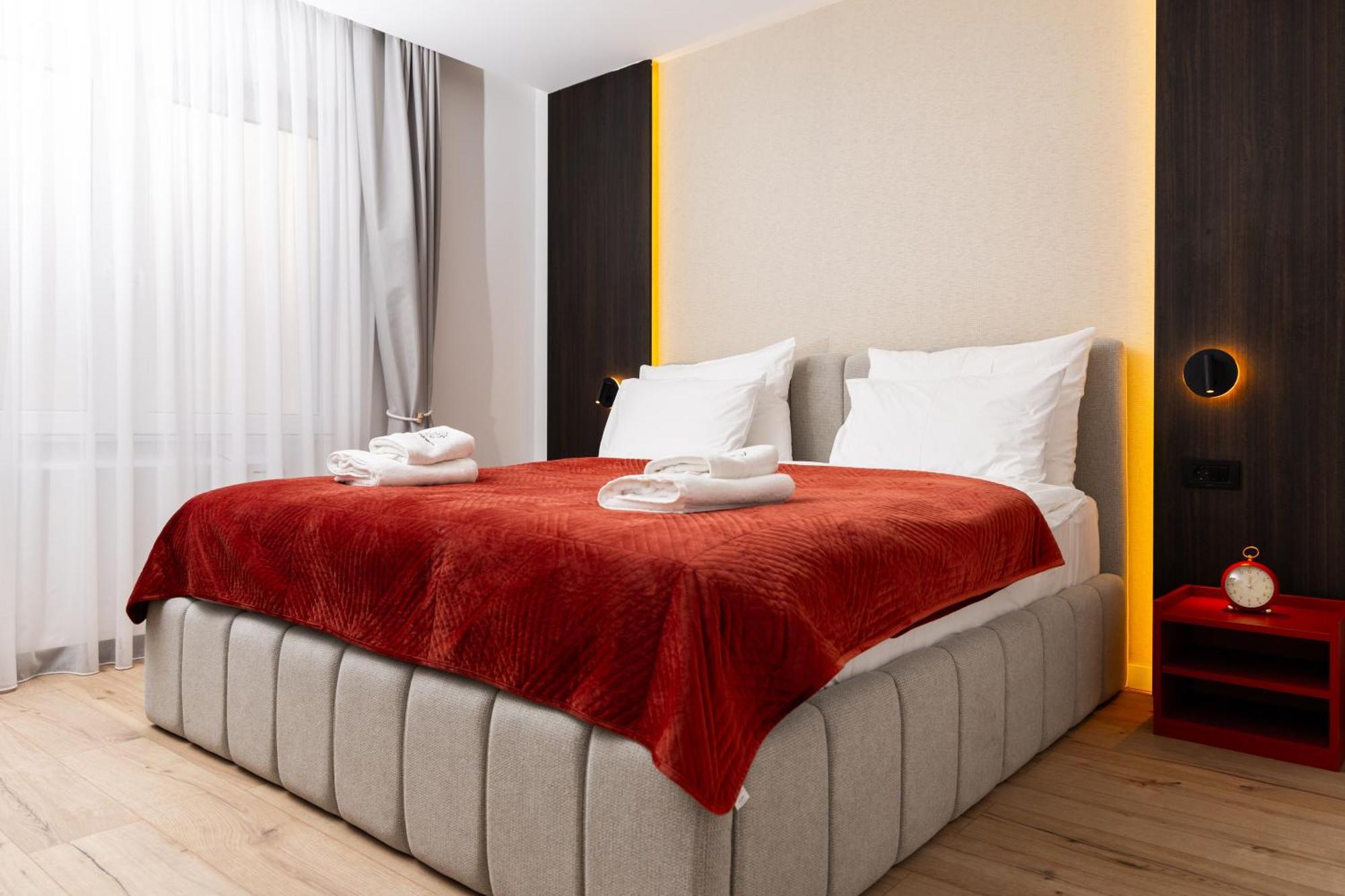 Erika'S Apartments Priştine Dış mekan fotoğraf