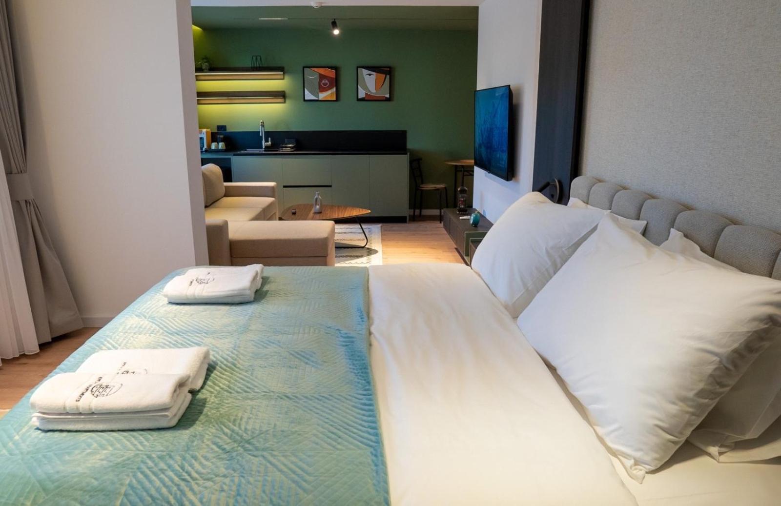 Erika'S Apartments Priştine Dış mekan fotoğraf